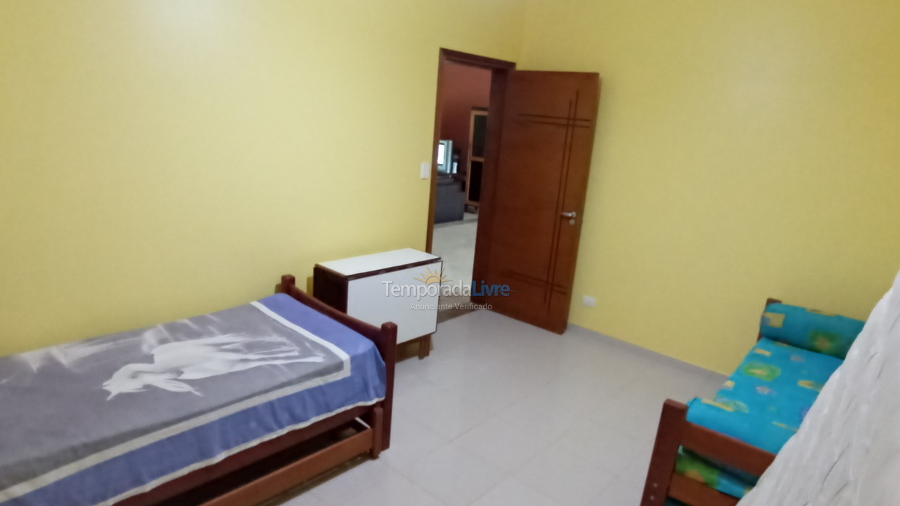 Granja para alquiler de vacaciones em Itariri (Peruíbe)