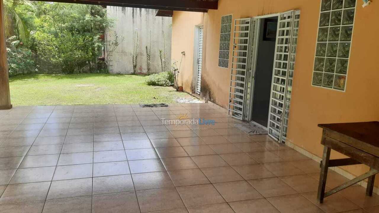 Granja para alquiler de vacaciones em Itariri (Peruíbe)