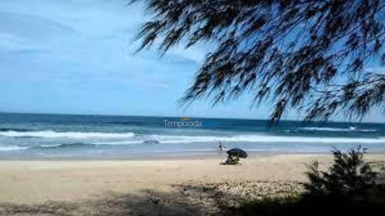 Casa para aluguel de temporada em Florianópolis (Praia do Moçambique)