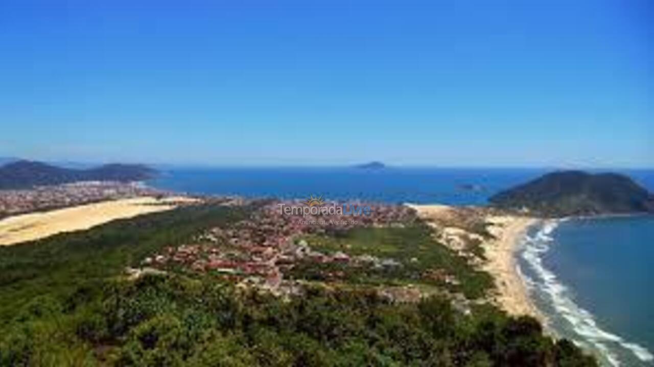 Casa para aluguel de temporada em Florianópolis (Praia do Moçambique)
