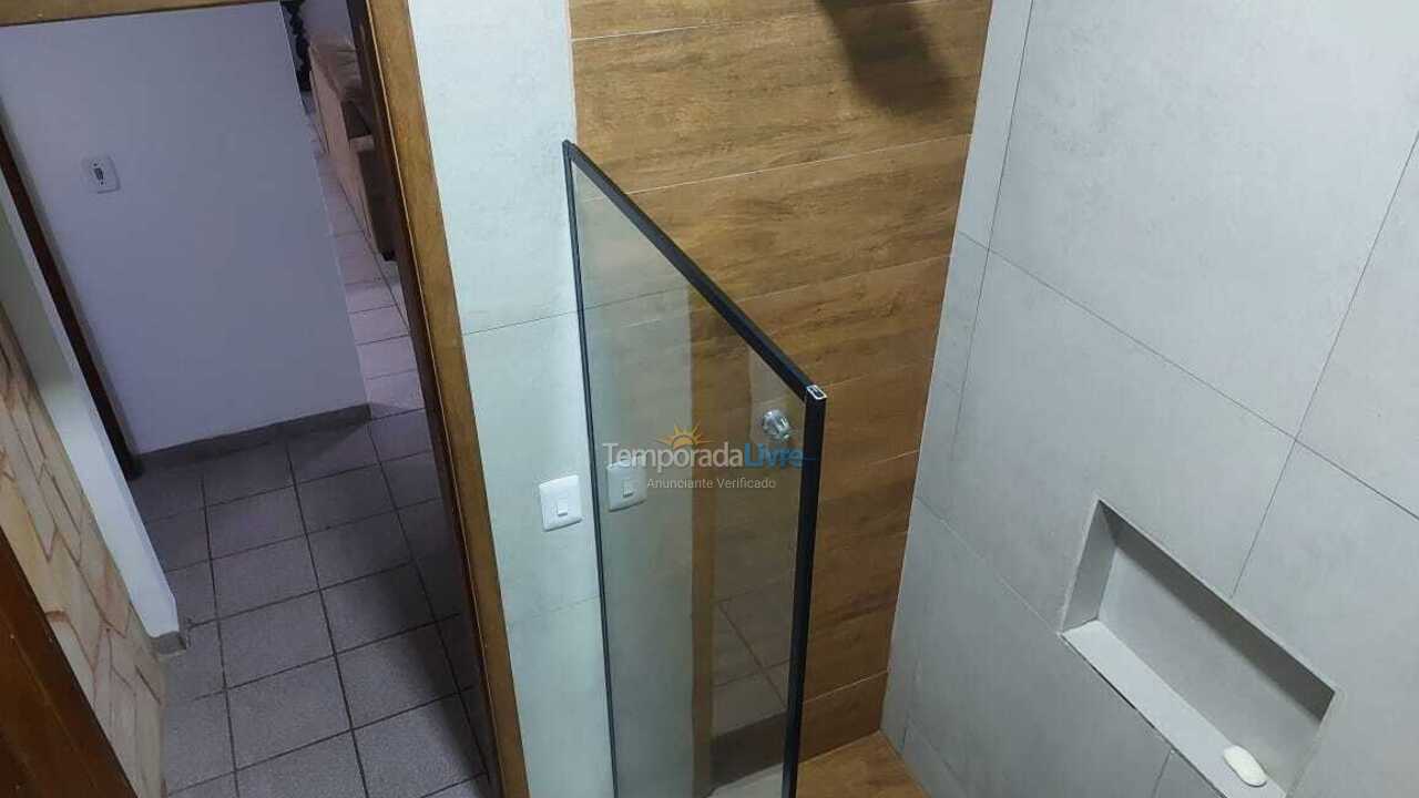 Casa para alquiler de vacaciones em Ubatuba (Jardim Samambaia)