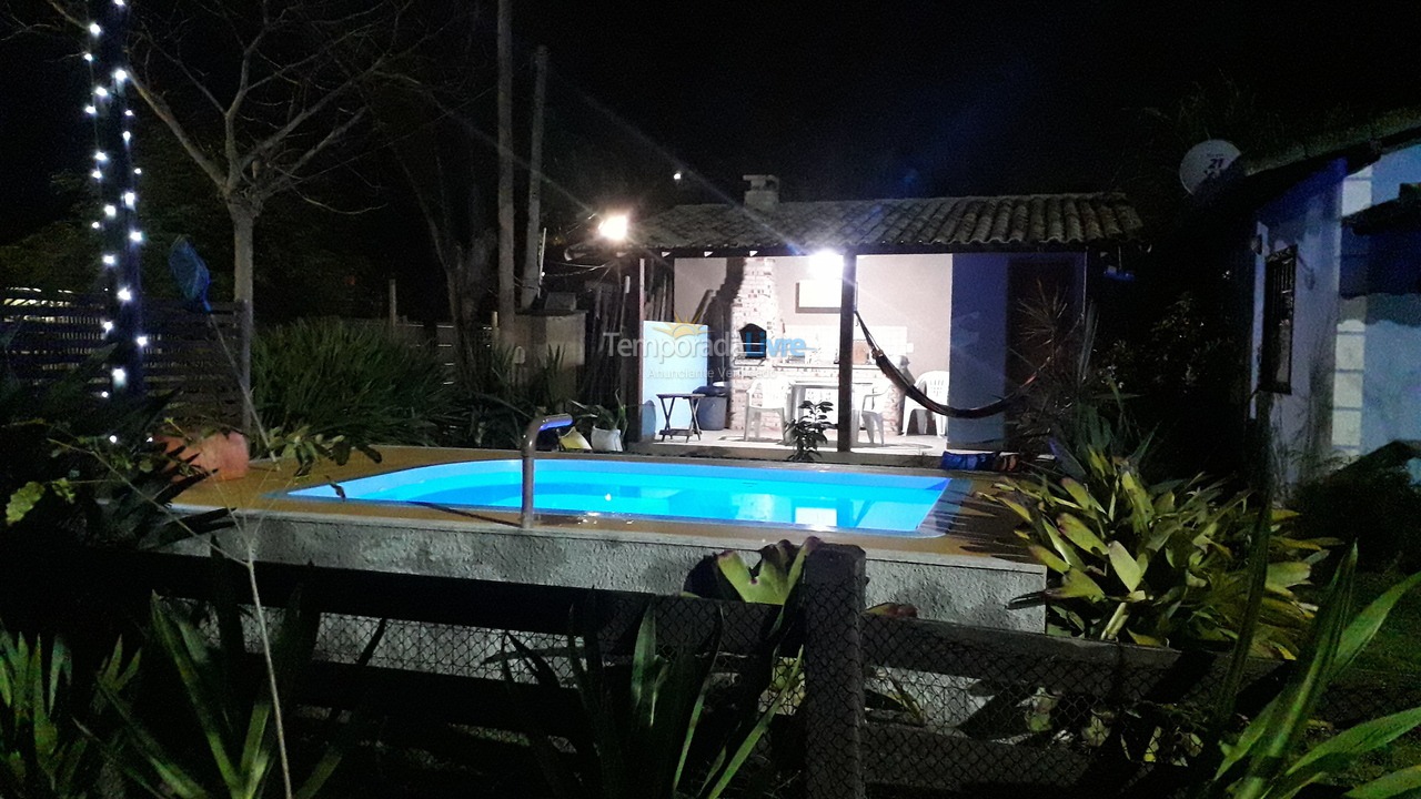 Casa para alquiler de vacaciones em Cabo Frio (Unamar)