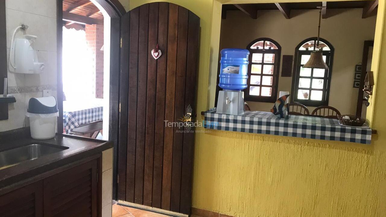 Casa para alquiler de vacaciones em Ubatuba (Praia de Itamambuca)
