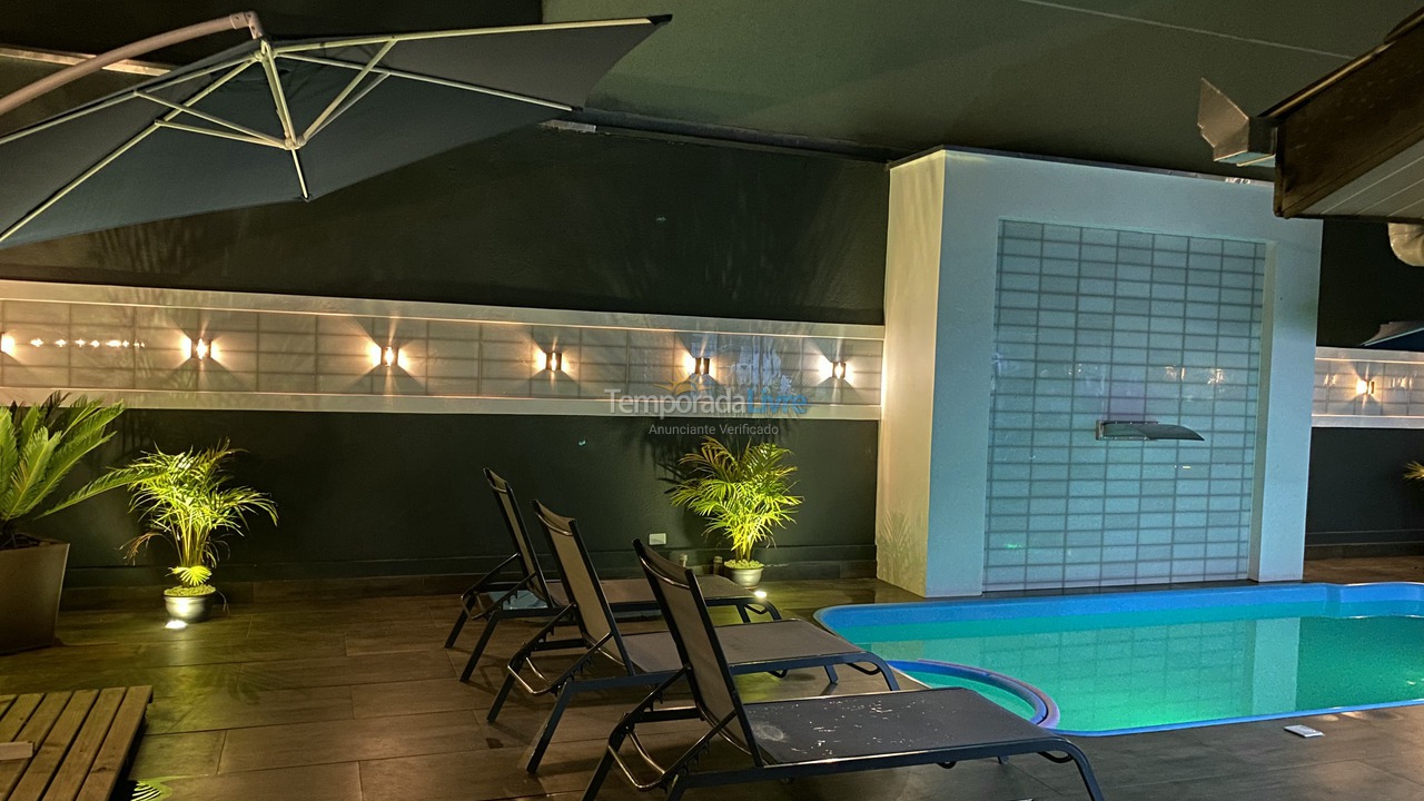 Casa para aluguel de temporada em Guaratuba (Praia Central)