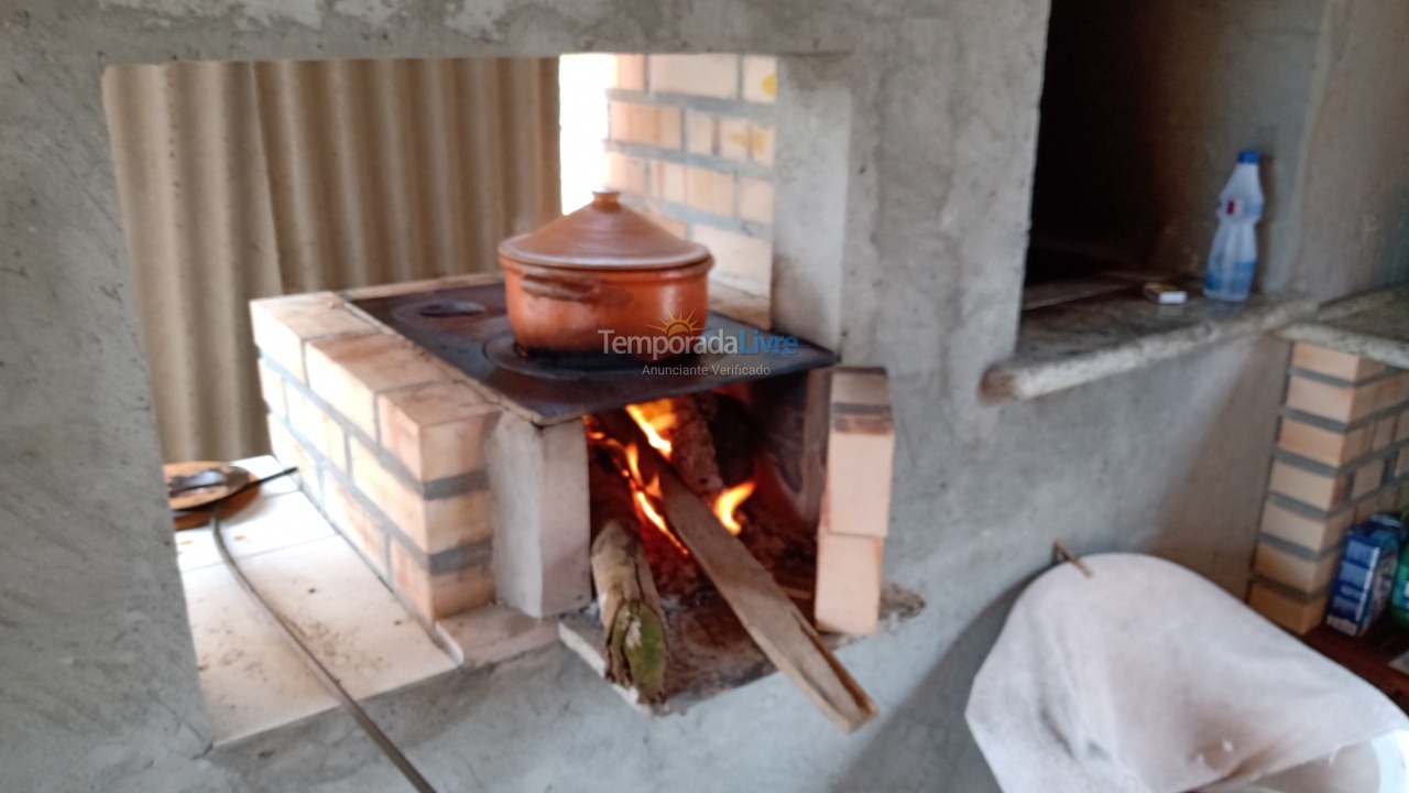 Casa para aluguel de temporada em Imbituba (Araçatuba)