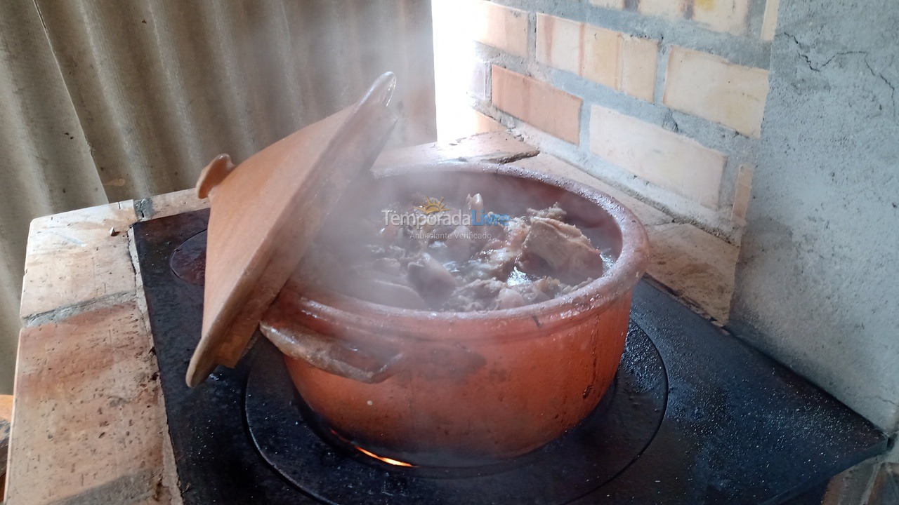 Casa para aluguel de temporada em Imbituba (Araçatuba)