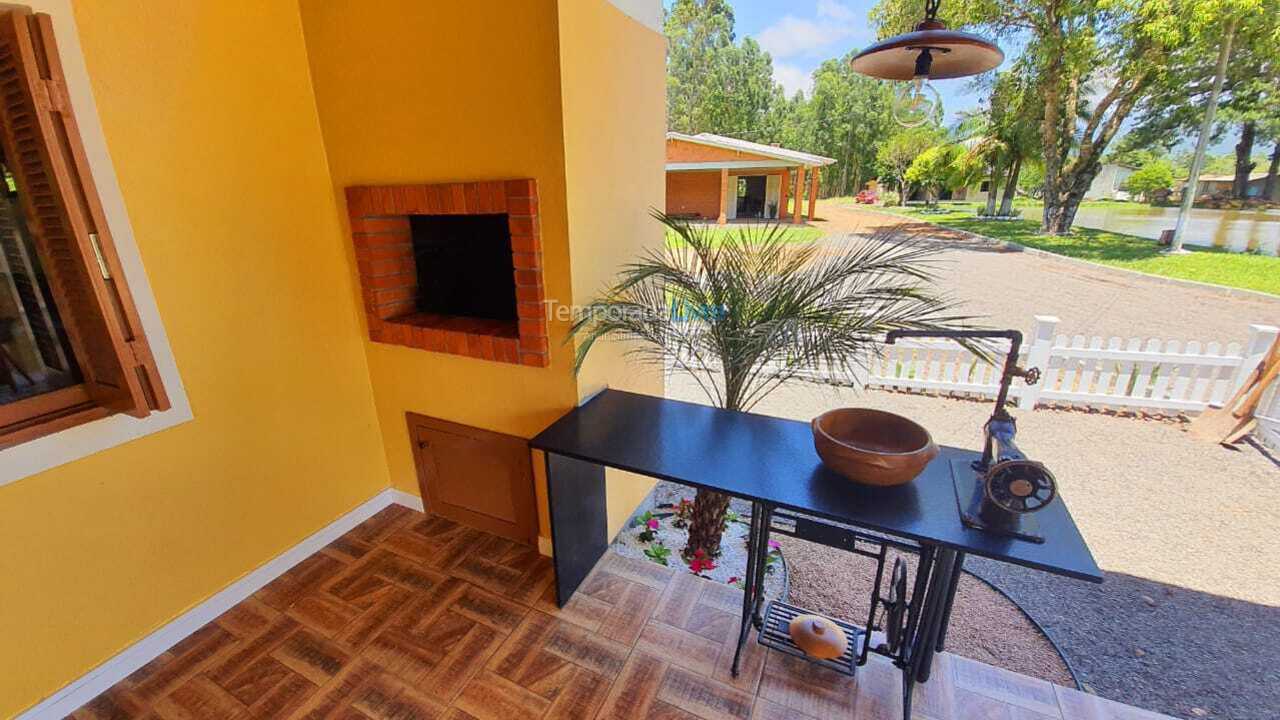 Casa para alquiler de vacaciones em Maquiné (Solidão)
