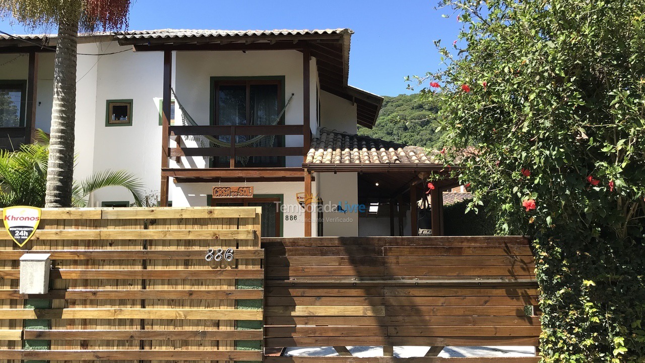 Casa para aluguel de temporada em Florianópolis (Rio Tavares)