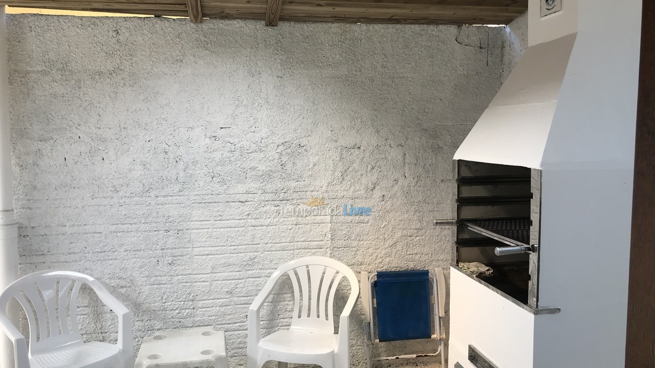 Casa para aluguel de temporada em Florianópolis (Rio Tavares)