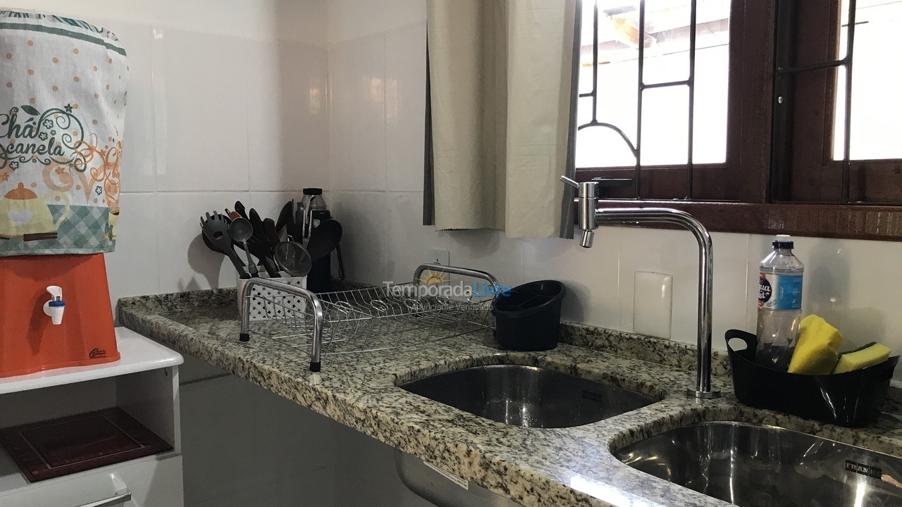 Casa para aluguel de temporada em Florianópolis (Rio Tavares)