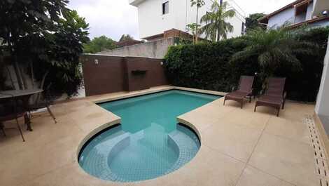 Cozy Luxury House with Pool in Campeche