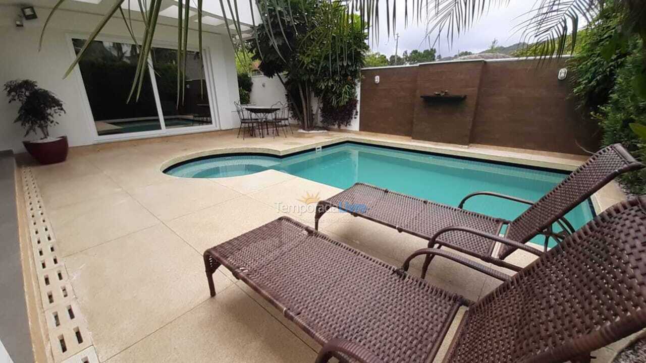 House for vacation rental in Florianopolis (Campeche)