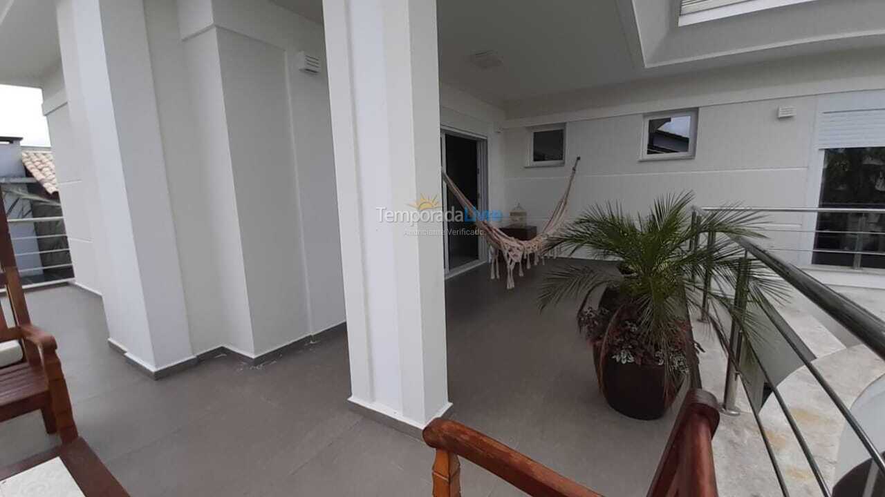 House for vacation rental in Florianopolis (Campeche)