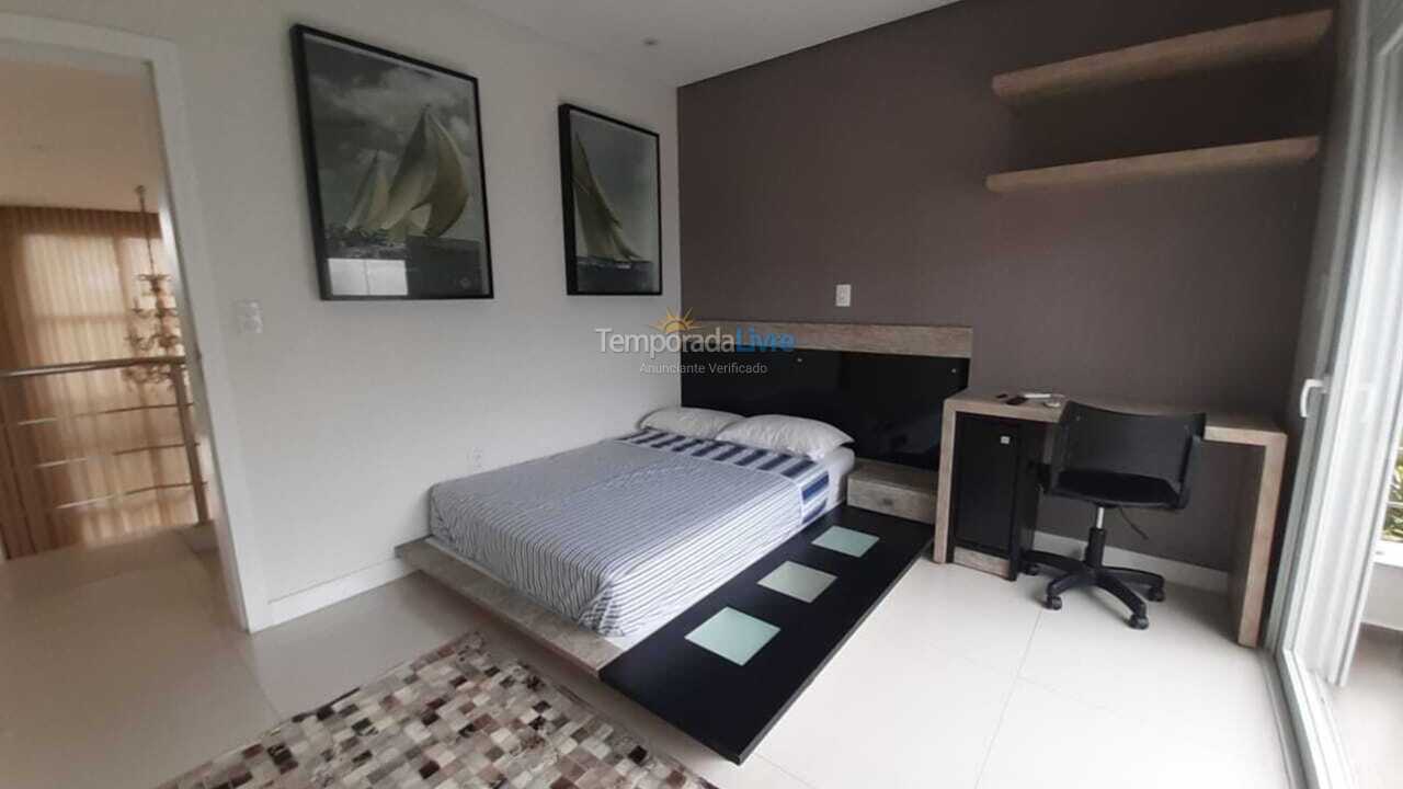 House for vacation rental in Florianopolis (Campeche)