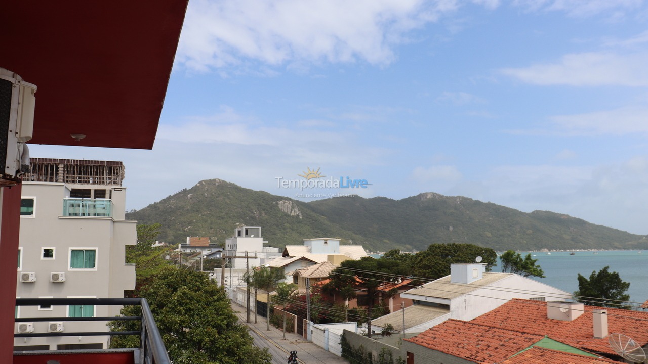 Apartment for vacation rental in Bombinhas (Canto Grande)