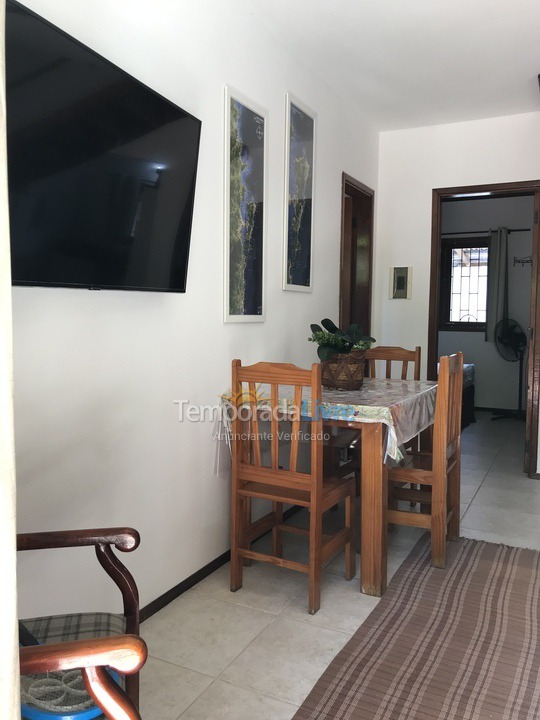 Casa para aluguel de temporada em Florianópolis (Rio Tavares)