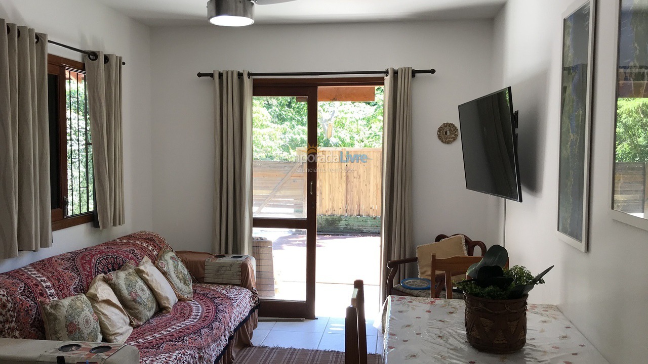 Casa para aluguel de temporada em Florianópolis (Rio Tavares)