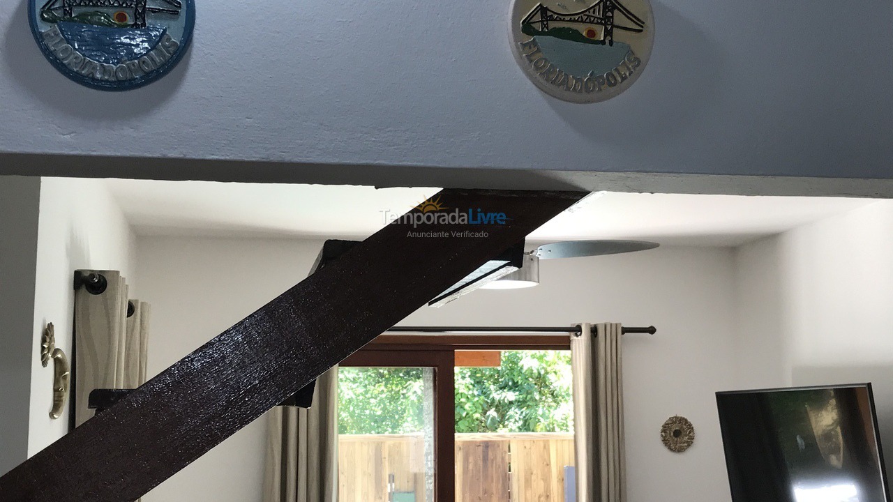 Casa para aluguel de temporada em Florianópolis (Rio Tavares)