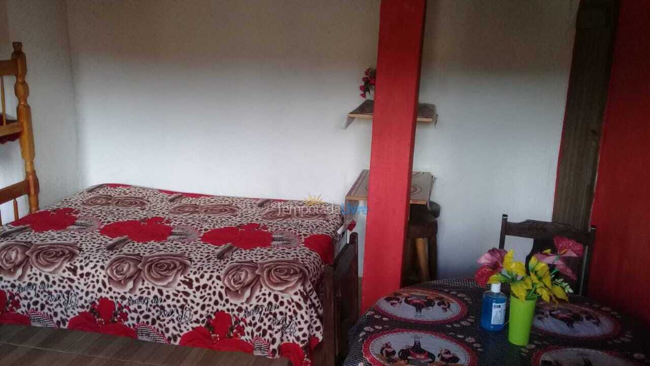 Apartamento para aluguel de temporada em Imbituba (Praia do Rosa)