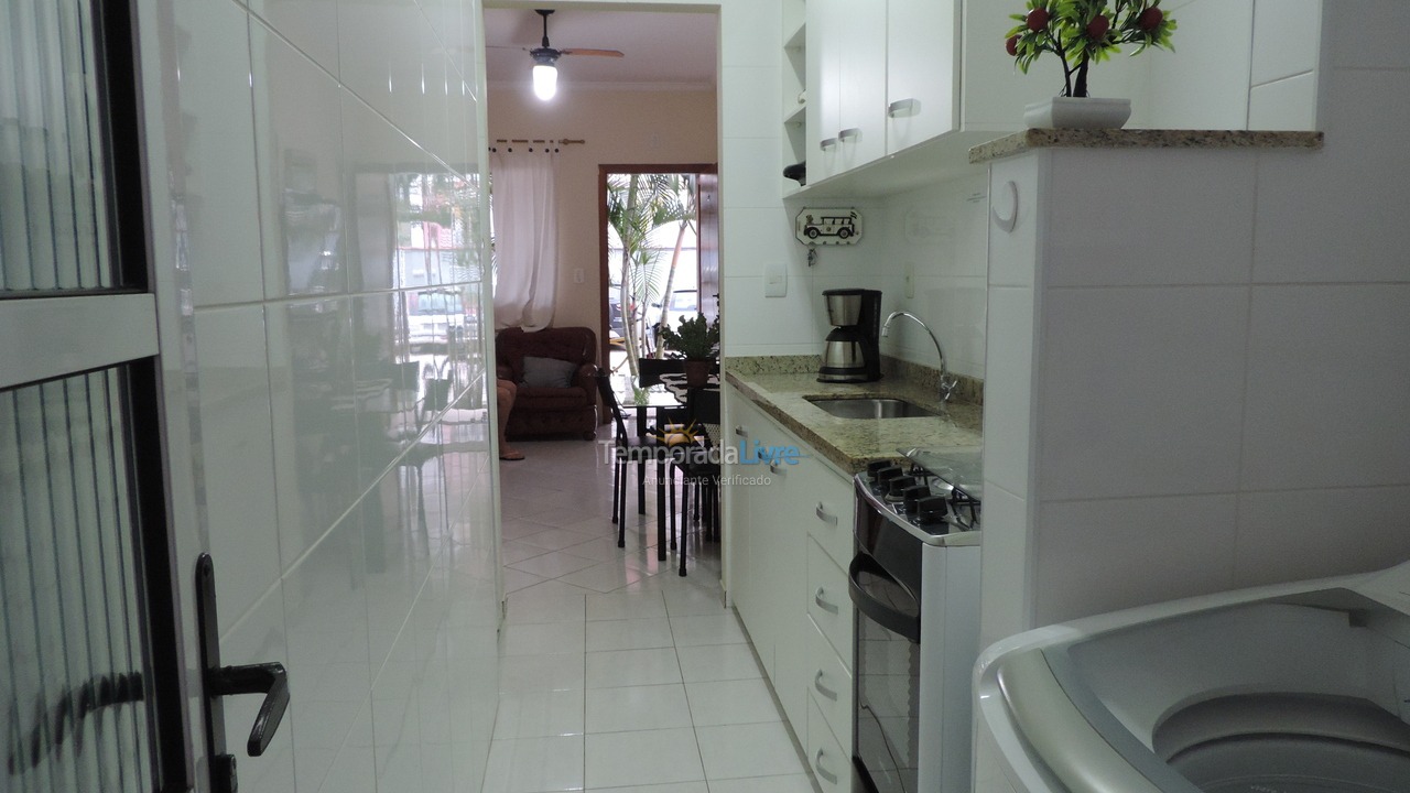 Apartamento para aluguel de temporada em Ubatuba (Itaguá)