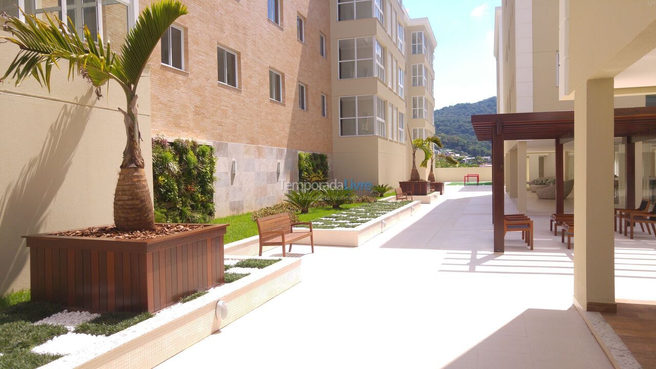 Apartamento para aluguel de temporada em Balneário Camboriú (Nações)