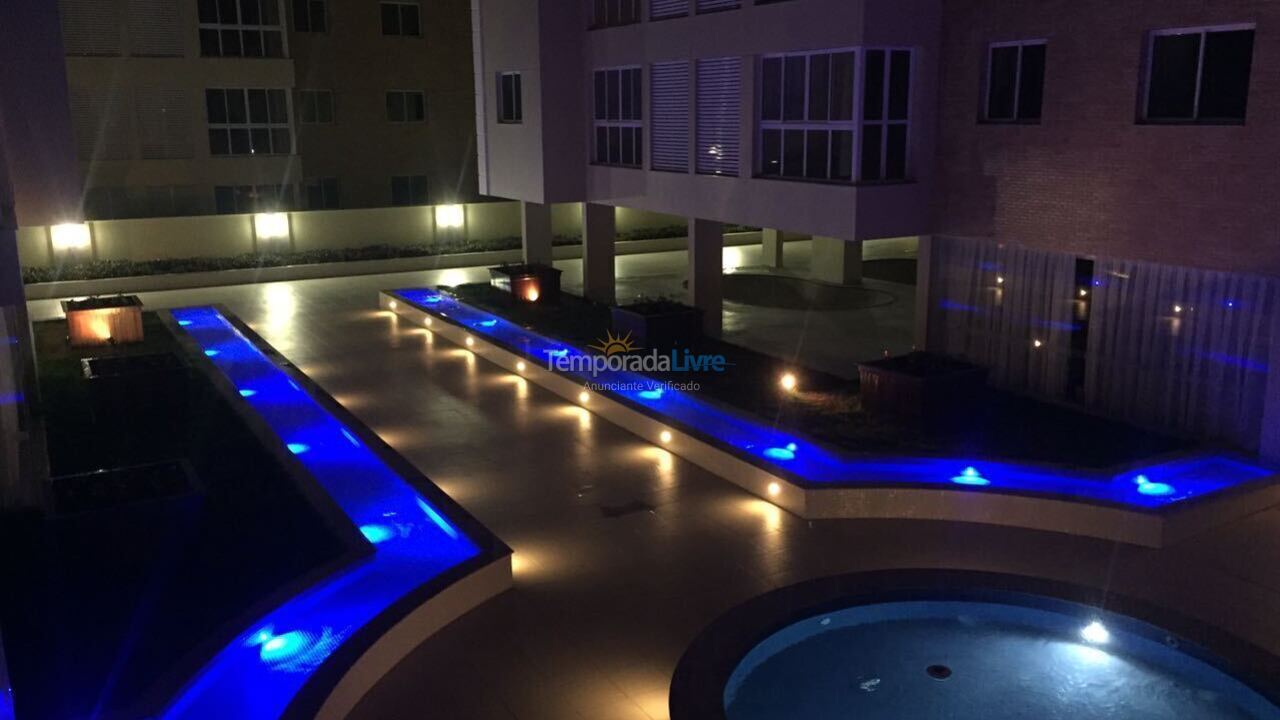 Apartamento para aluguel de temporada em Balneário Camboriú (Nações)