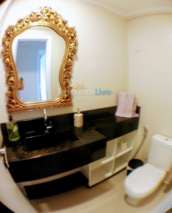 Apartamento para aluguel de temporada em Balneário Camboriú (Nações)