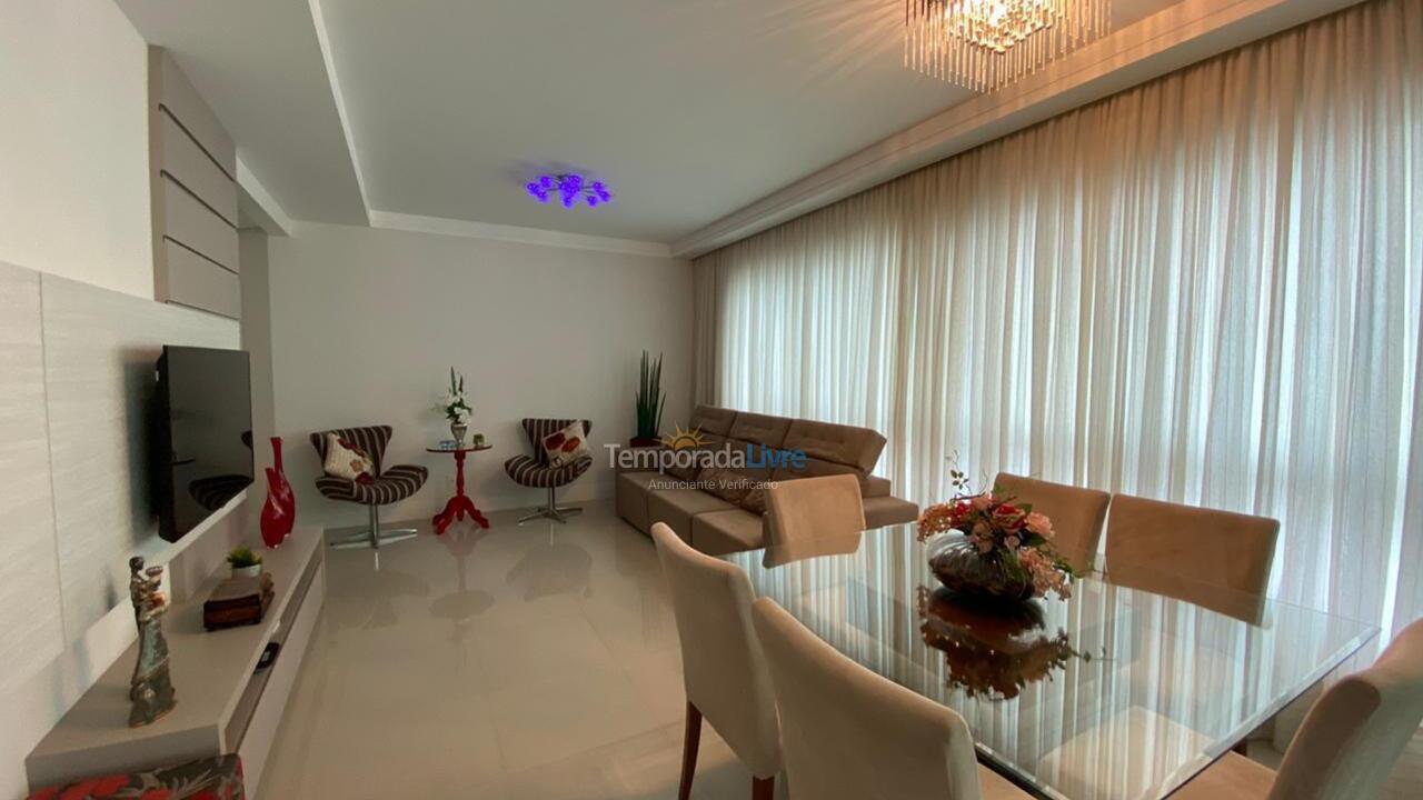 Apartment for vacation rental in Itapema (Meia Praia)