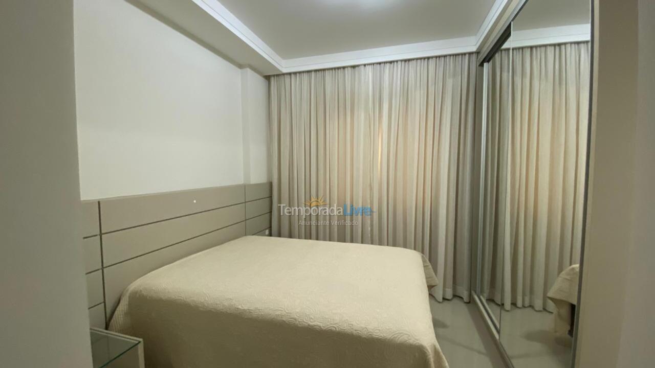 Apartment for vacation rental in Itapema (Meia Praia)