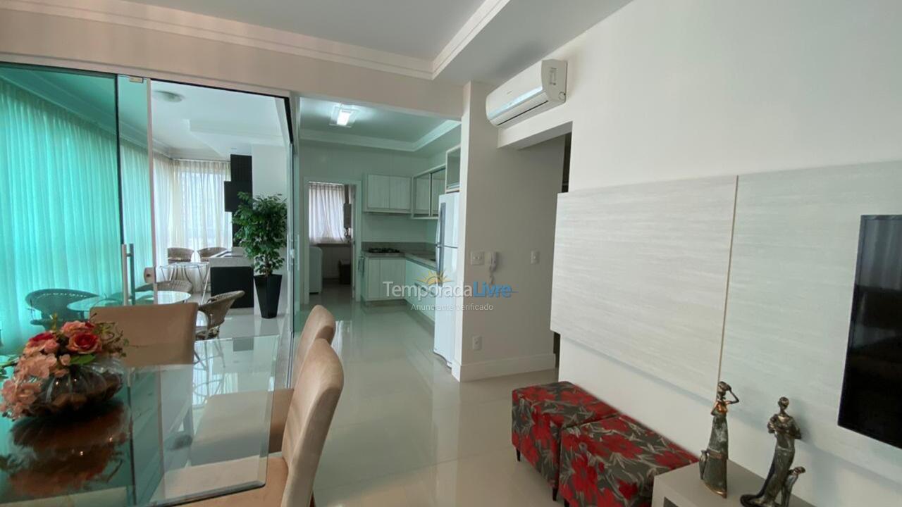 Apartment for vacation rental in Itapema (Meia Praia)