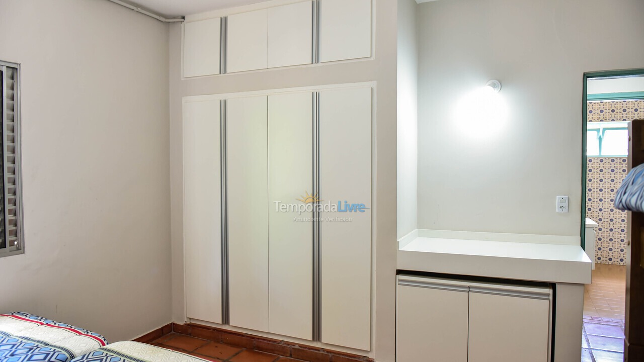 Casa para aluguel de temporada em Ilhabela (Praia do Curral)