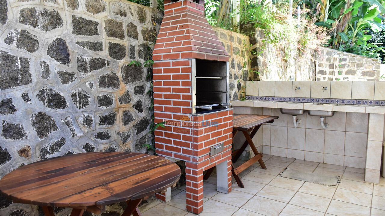 Casa para aluguel de temporada em Ilhabela (Praia do Curral)
