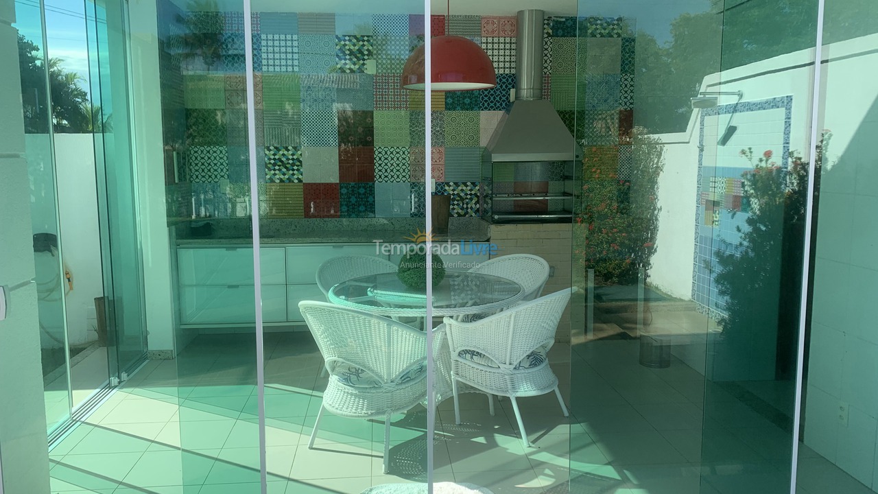 Casa para aluguel de temporada em Camaçari (Praia de Guarajuba)