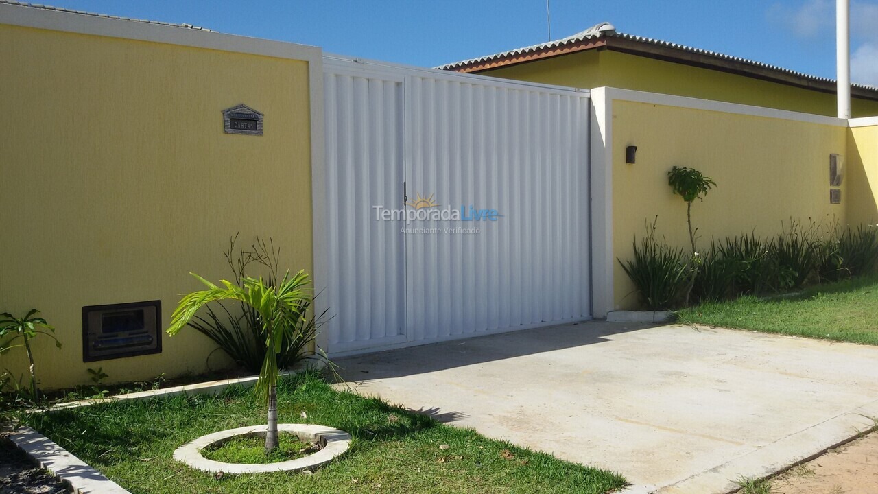 Casa para aluguel de temporada em Camaçari (Barra do Jacuípe)