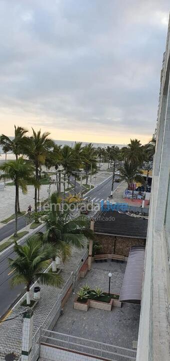 Apartamento para aluguel de temporada em Praia Grande (Praia do Caiçara)