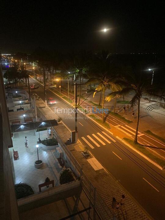 Apartamento para aluguel de temporada em Praia Grande (Praia do Caiçara)