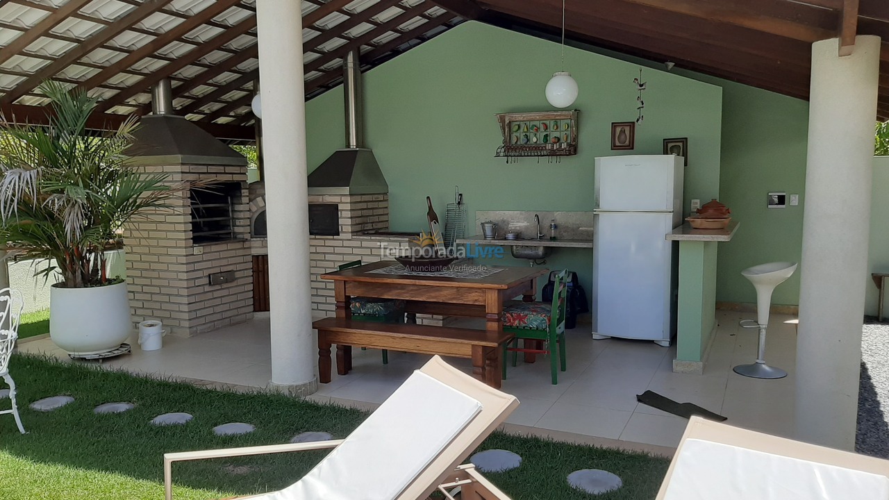 Casa para aluguel de temporada em Camaçari (Barra do Jacuípe)