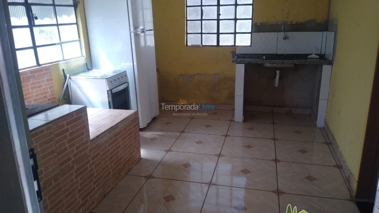 Chácara / sítio para aluguel de temporada em Ibiúna (Bairro da Cachoeira)