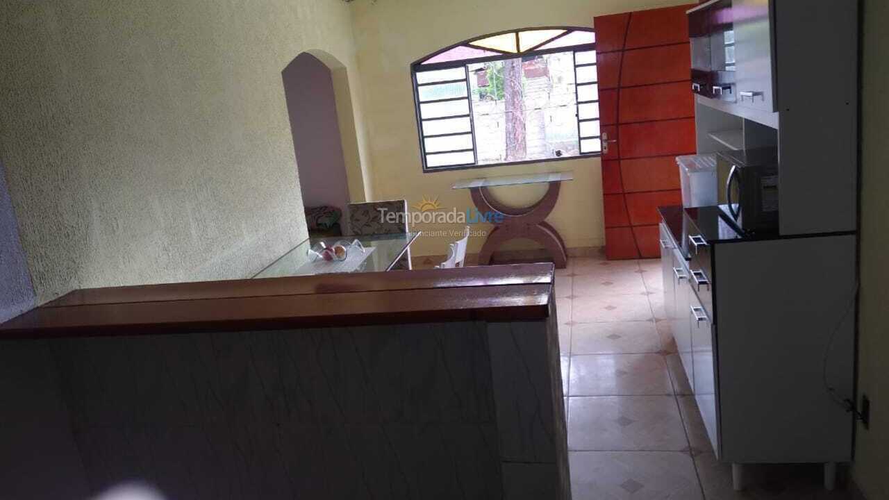 Chácara / sítio para aluguel de temporada em Ibiúna (Bairro da Cachoeira)