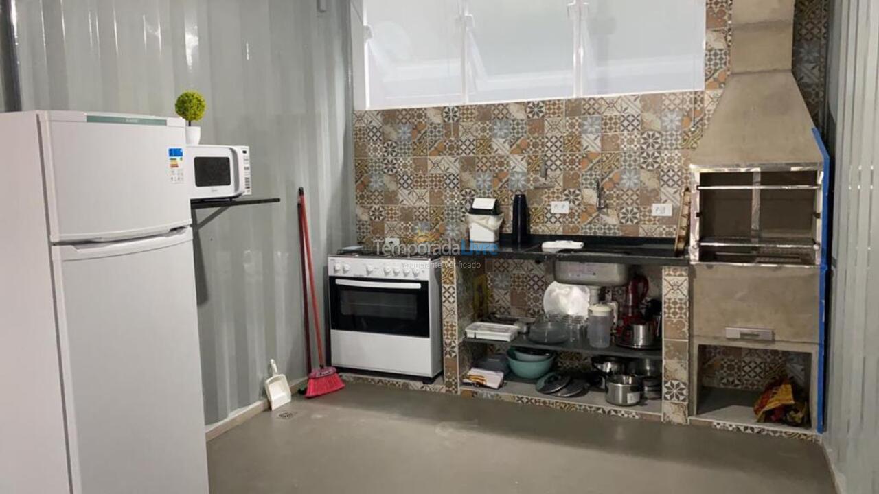 Apartamento para alquiler de vacaciones em Ubatuba (Enseada)