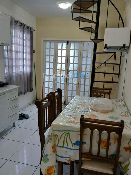 Casa para alquiler de vacaciones em Arraial do Cabo (Praia dos Anjos)