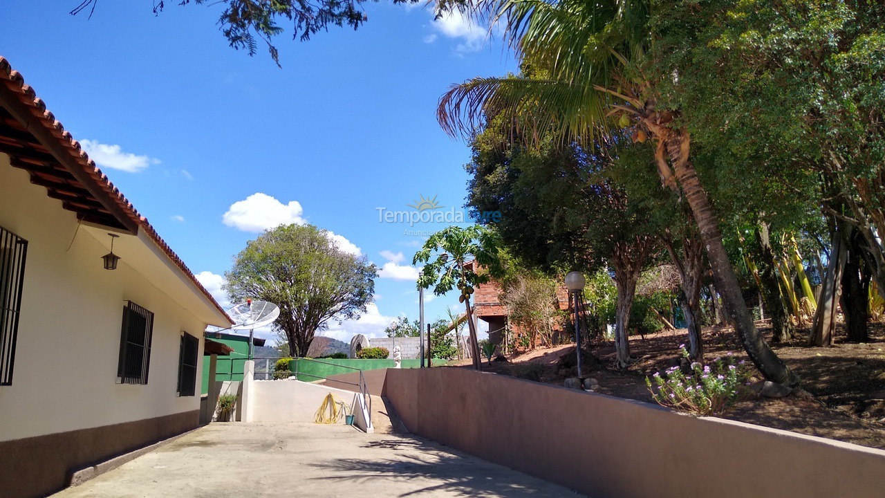 Ranch for vacation rental in Serra Negra (Jardim do Salto 1)