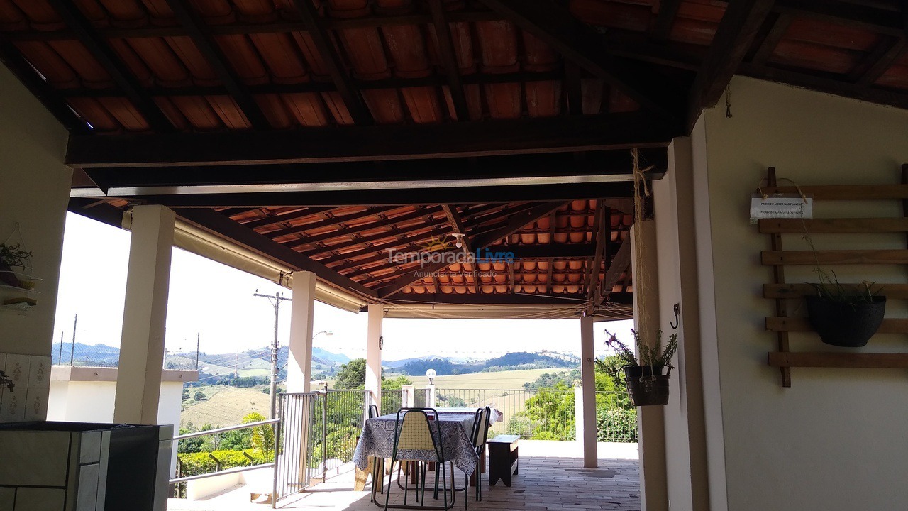 Ranch for vacation rental in Serra Negra (Jardim do Salto 1)