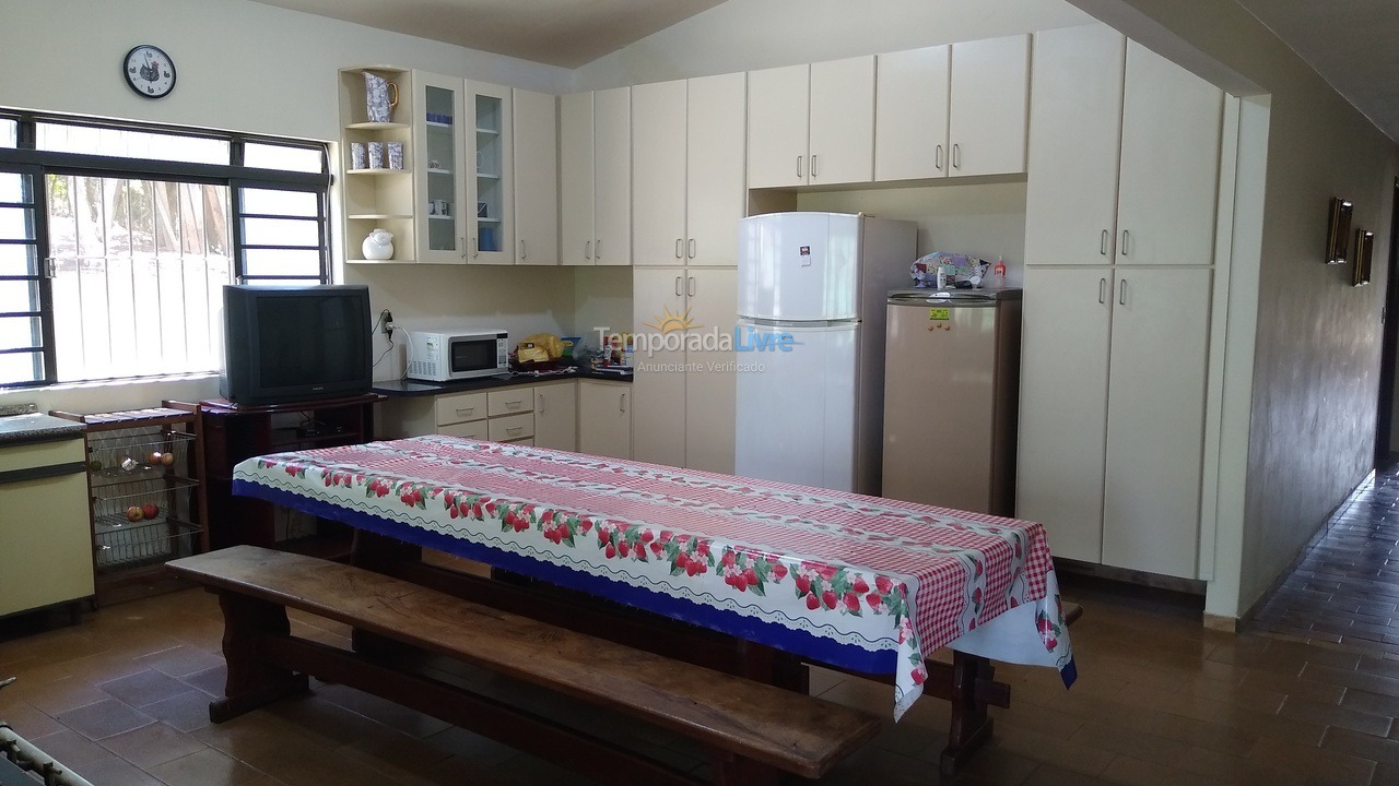 Ranch for vacation rental in Serra Negra (Jardim do Salto 1)