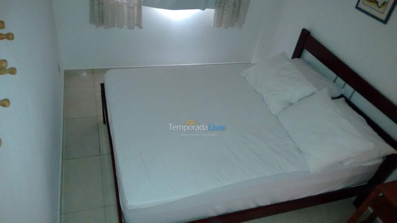 Apartamento para aluguel de temporada em Bombinhas (Praia de Bombas)