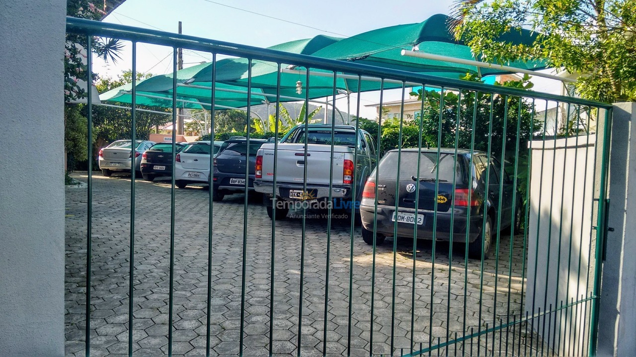 Apartamento para alquiler de vacaciones em Bombinhas (Praia de Bombas)