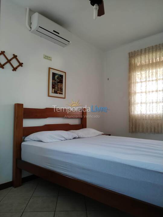 Apartamento para alquiler de vacaciones em Bombinhas (Praia de Bombas)