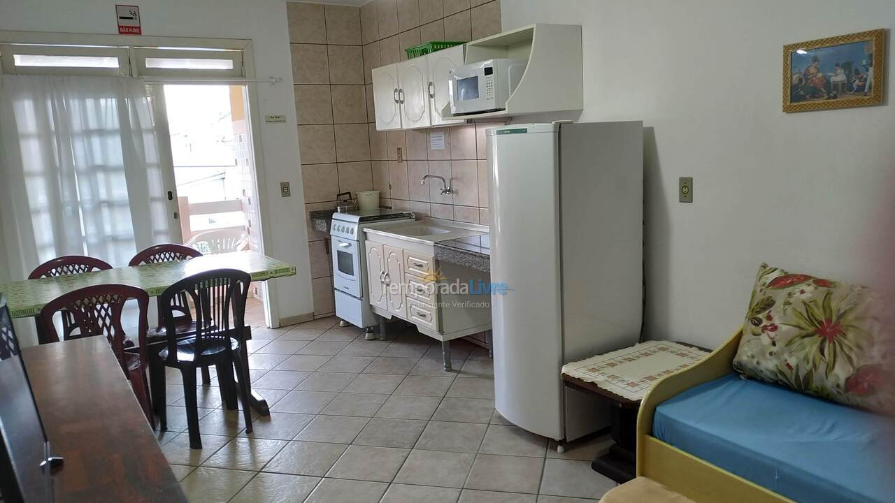 Apartamento para alquiler de vacaciones em Bombinhas (Praia de Bombas)
