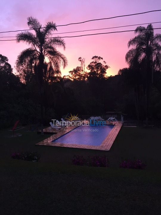 Chácara / sítio para aluguel de temporada em Jundiaí (Medeiros)