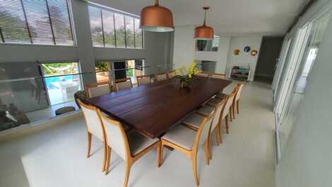 BEACH HOUSE IN CLOSED CONDOMINIUM (GUARAJUBA) BAHIA